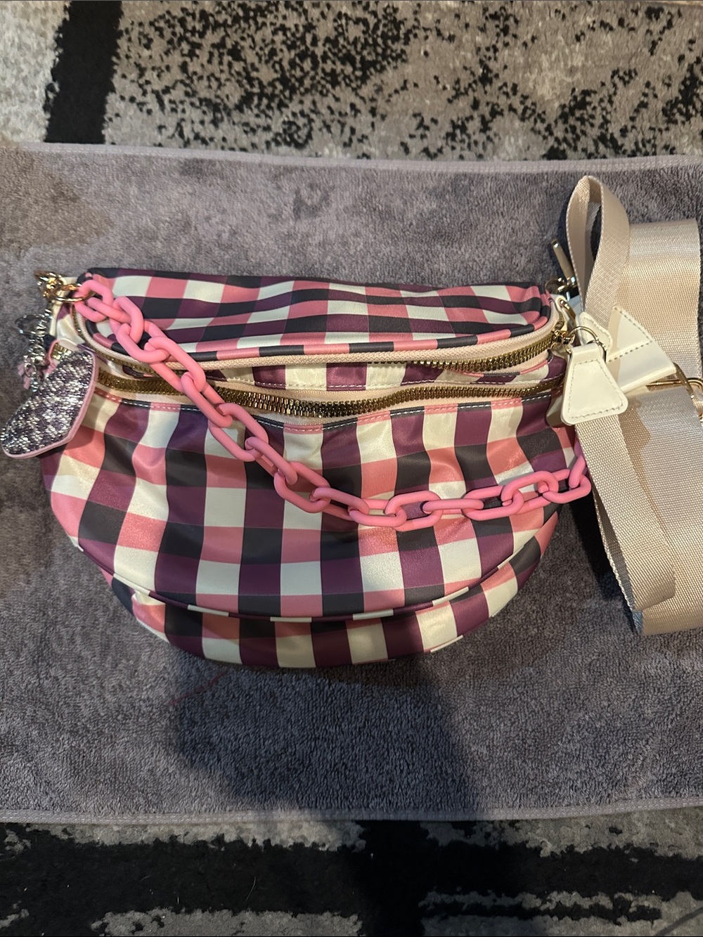 Checkered Pink Multi Crossbody Bag with Pink Chain Accent